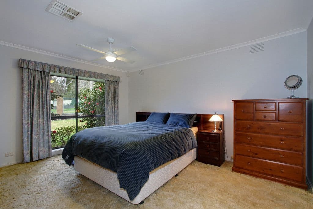 11 HARLEY Crescent, MOOROOLBARK VIC 3138, Mooroolbark - Thumbnail 8