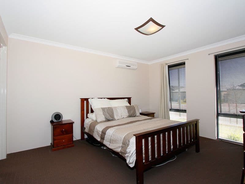21 Bristle Avenue, SOUTHERN RIVER WA 6110, Southern River - Thumbnail 7
