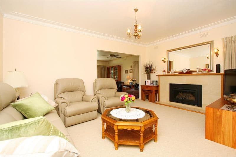 37 Green Avenue, KINGSBURY VIC 3083, Kingsbury - Thumbnail 2
