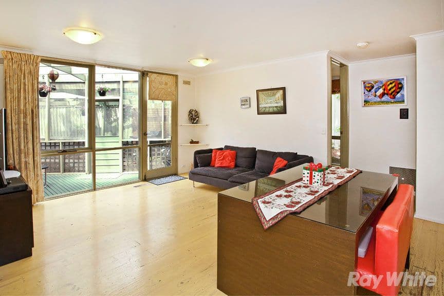 10 Dawe Road, Mitcham VIC 3132, Mitcham - Thumbnail 3
