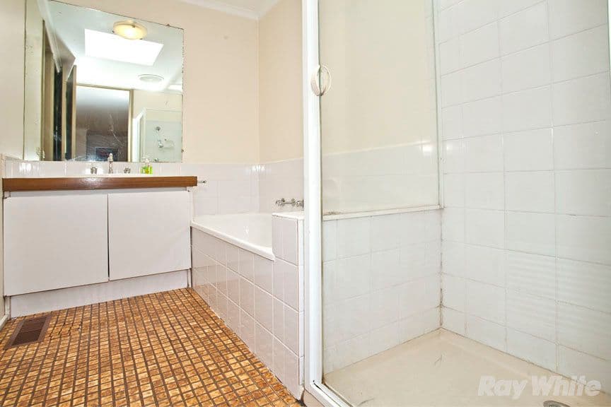 10 Dawe Road, Mitcham VIC 3132, Mitcham - Thumbnail 5
