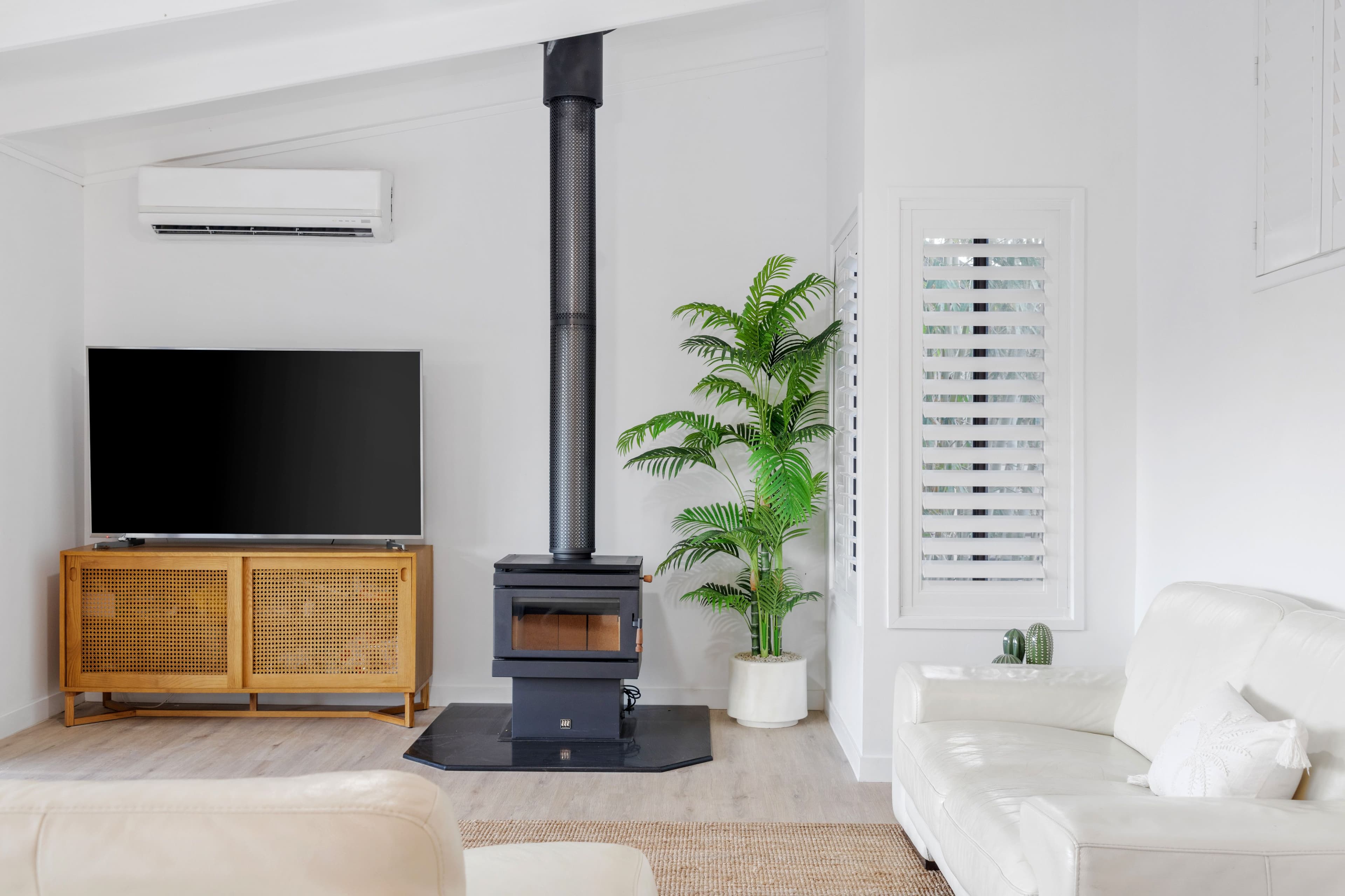 69 Plateau Crescent, Carrara QLD 4211, Carrara - Thumbnail 3