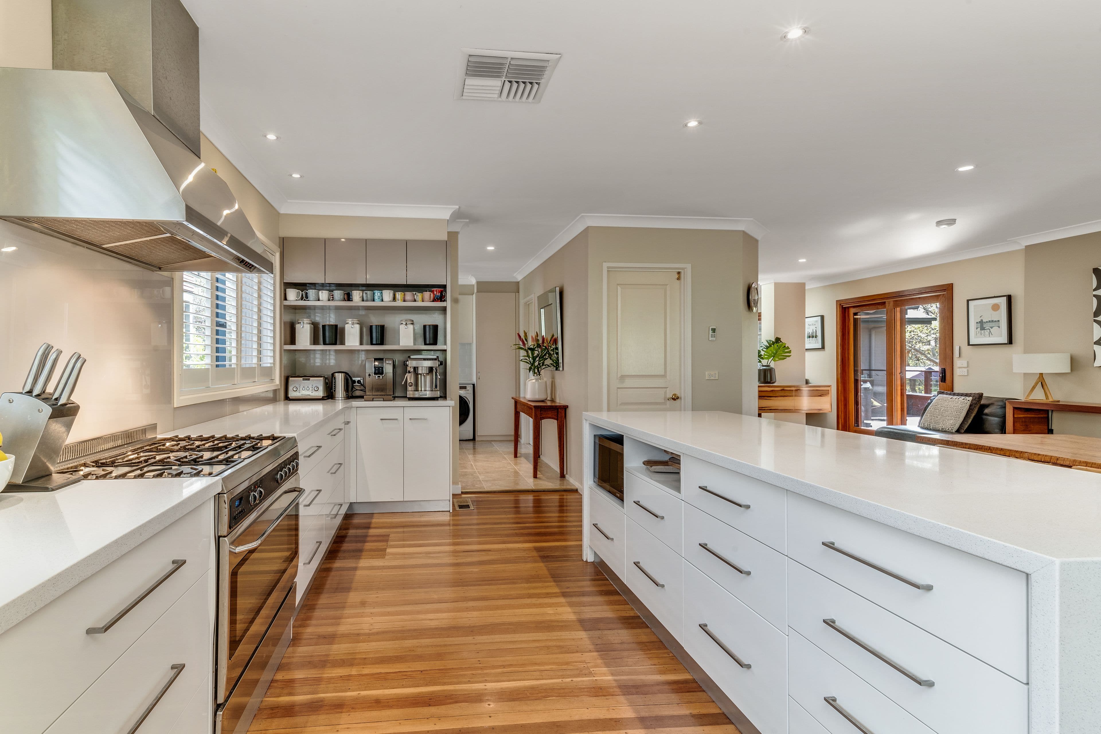 58 Birdwood Street, Hughes ACT 2605, Hughes - Thumbnail 4