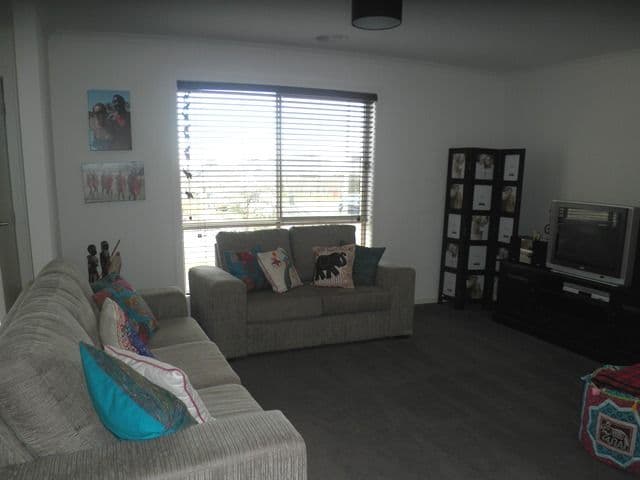 8 Birdrock Court, Carrum Downs VIC 3201, Carrum Downs - Thumbnail 3