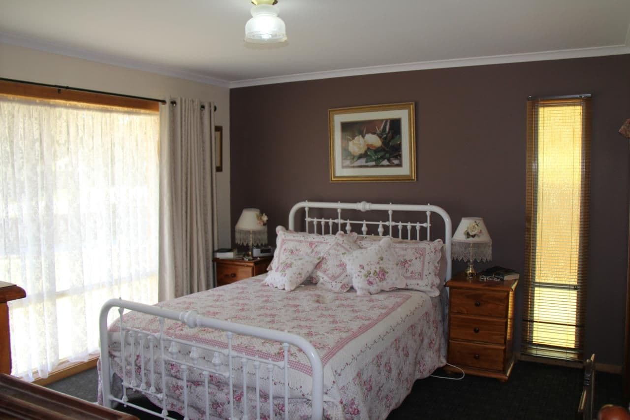 1 Ebden Street, HEATHCOTE VIC 3523, Heathcote - Thumbnail 7