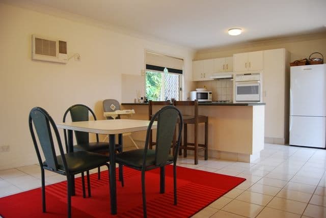 32 Rimu Crescent, FOREST LAKE QLD 4078, Forest Lake - Thumbnail 6