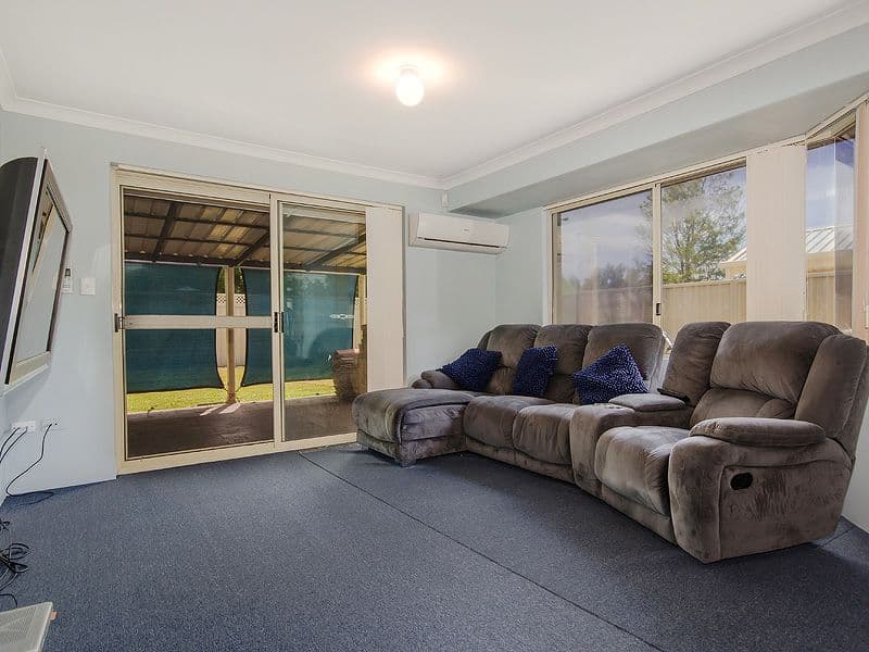 6 Maroon Place, Warnbro WA 6169, Warnbro - Thumbnail 4