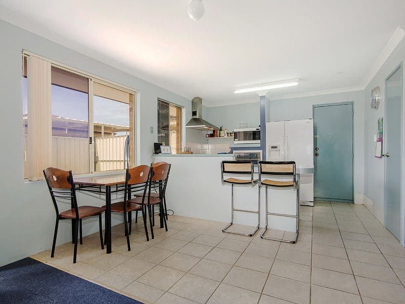 6 Maroon Place, Warnbro WA 6169, Warnbro - Thumbnail 8