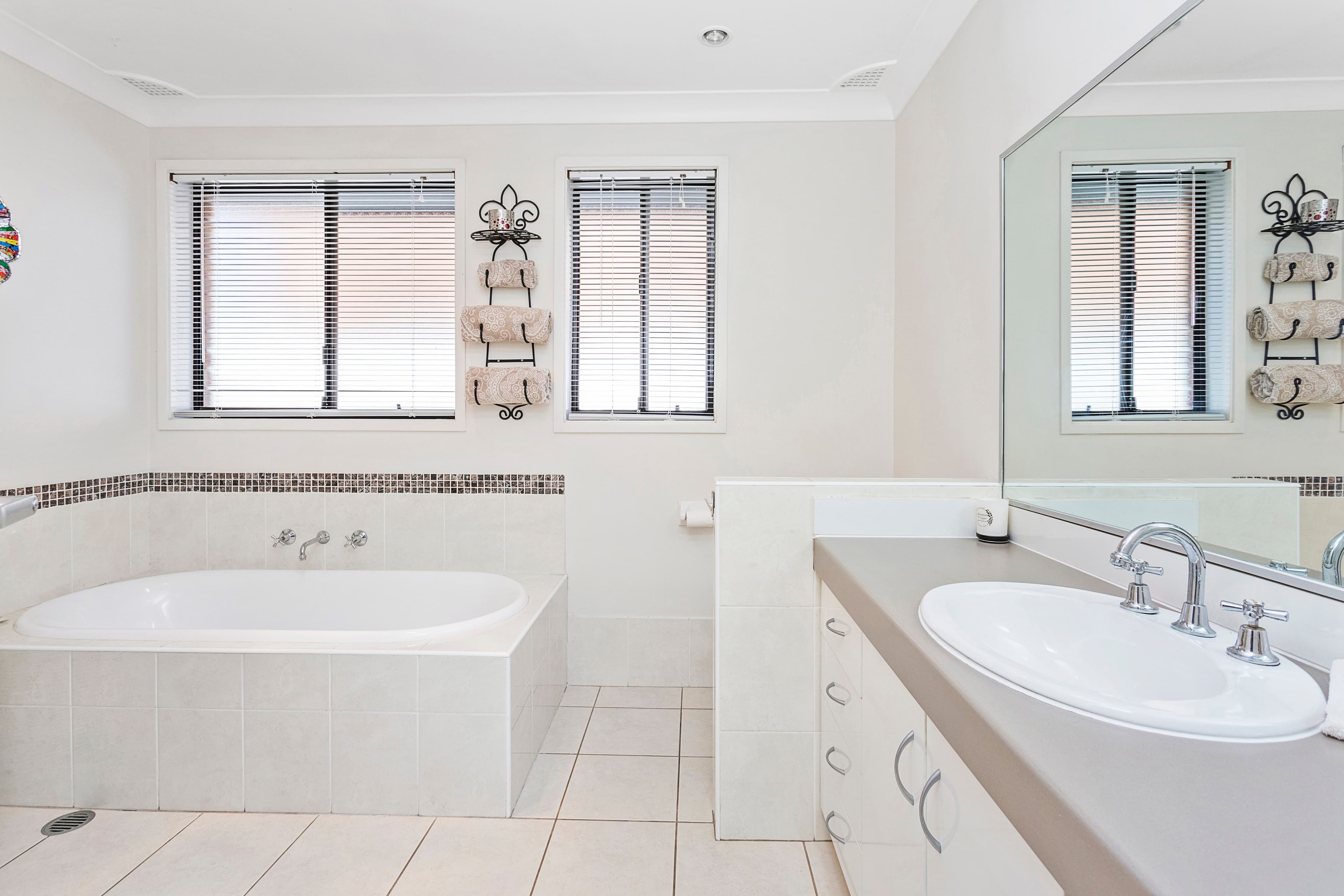 13 Hoskings Crescent, Kiama Downs - Thumbnail 6