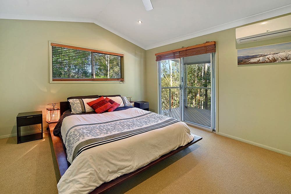 27 Bronhill Street, Currumbin Waters QLD 4223, Currumbin Waters - Thumbnail 6