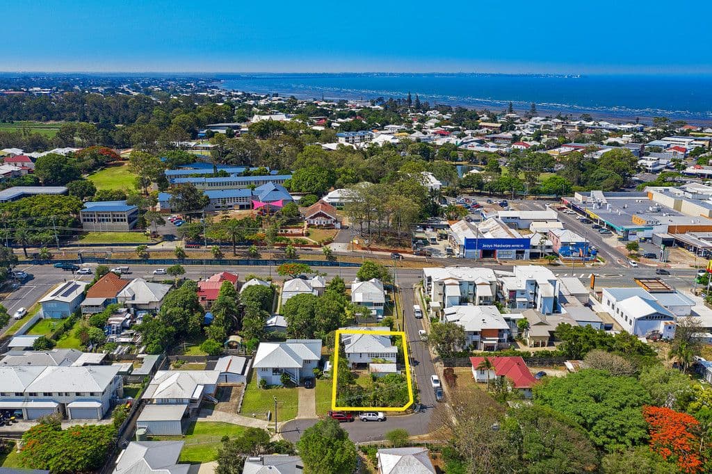 9 Derrls Lane, Sandgate QLD 4017, Sandgate - Image 1