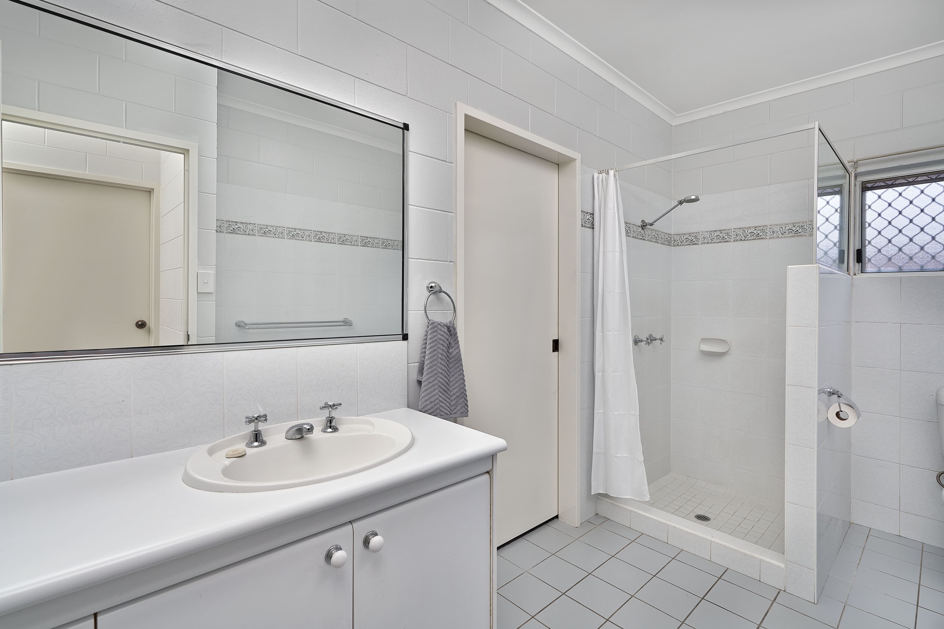 60 Golden Grove Drive, Bentley Park QLD 4869, Bentley Park - Thumbnail 4