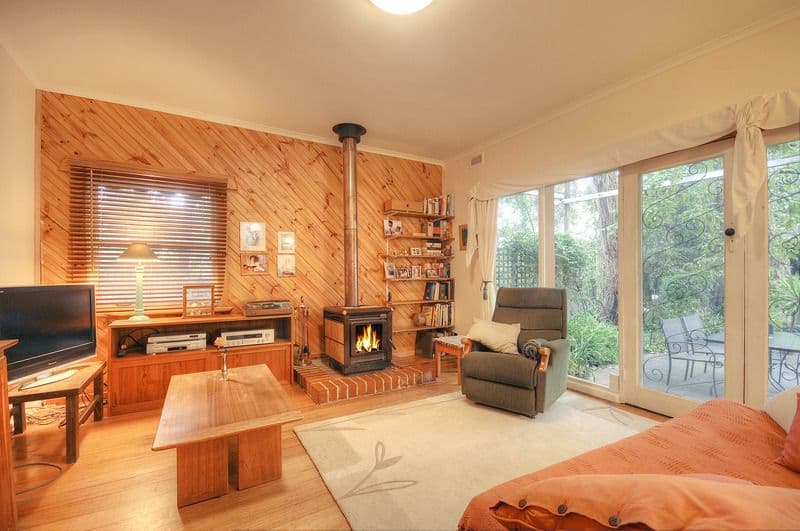 18A Unsworth Road, RINGWOOD NORTH VIC 3134, Ringwood North - Thumbnail 2