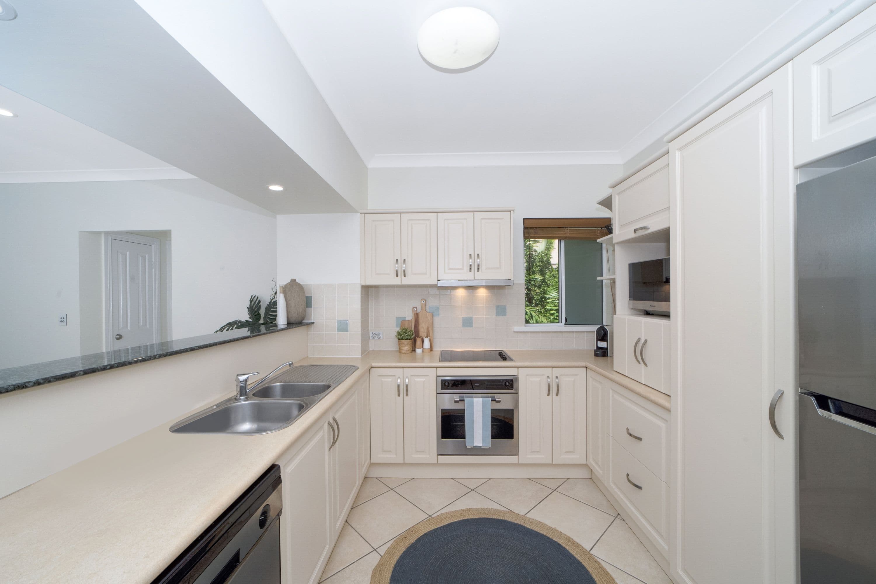 92-94 Mitchell Street, North Ward QLD 4810, North Ward - Thumbnail 3