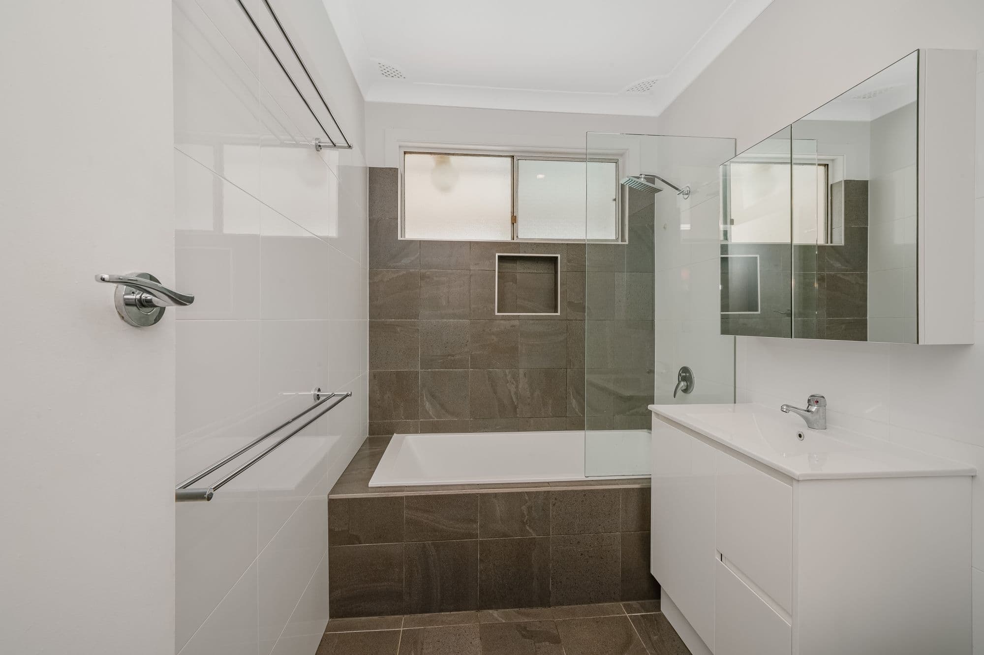 33 Sixth Street, Weston NSW 2326, Weston - Thumbnail 5