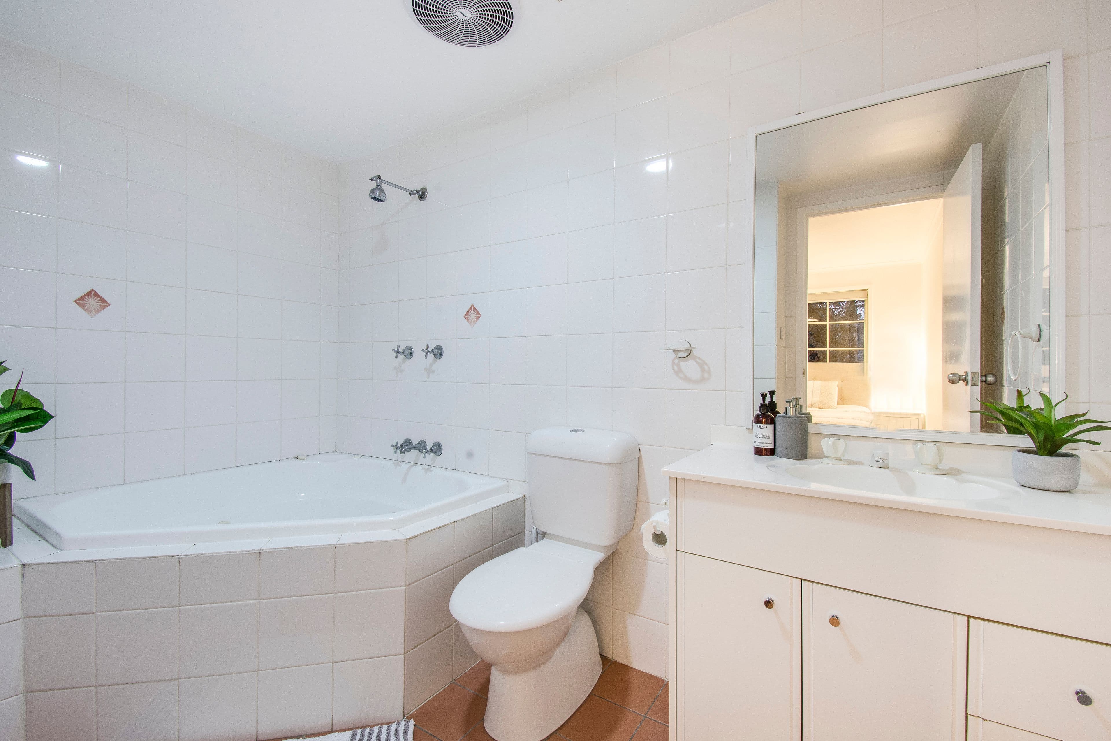 60 Henty Street, Braddon ACT 2612, Braddon - Thumbnail 8