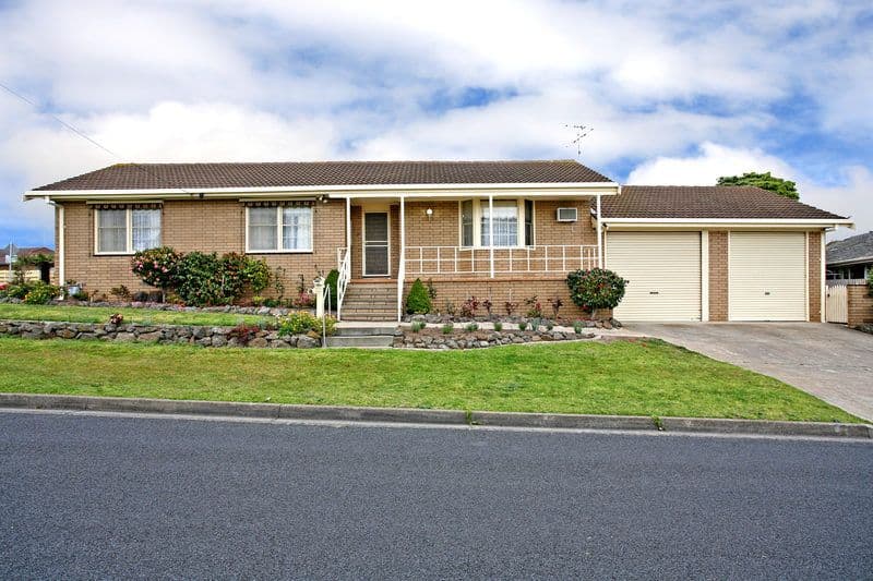 110 Heyers Road, GROVEDALE VIC 3216, Grovedale - Image 1