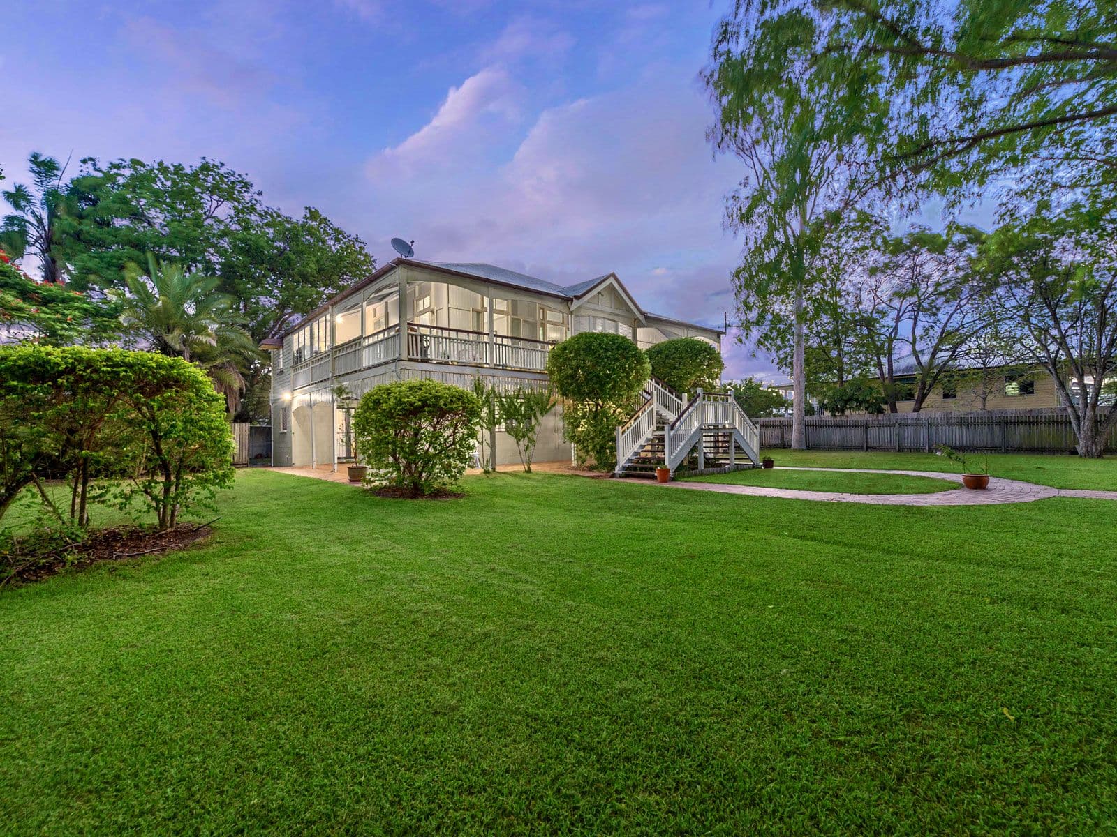 219 Verney Road East, Graceville QLD 4075, Graceville - Thumbnail 2
