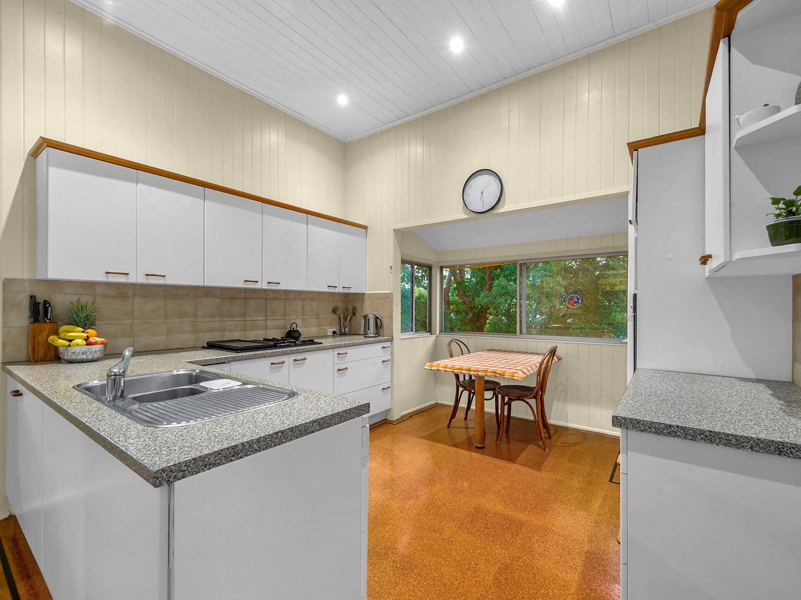 219 Verney Road East, Graceville QLD 4075, Graceville - Thumbnail 7