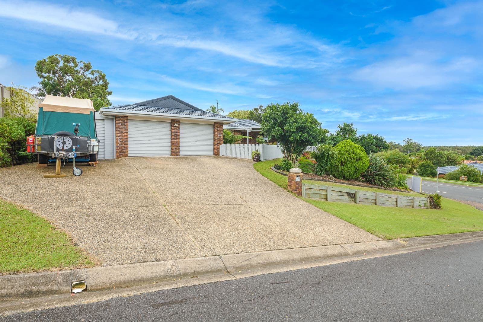 136 Mildura Drive, Helensvale QLD 4212, Helensvale - Thumbnail 3