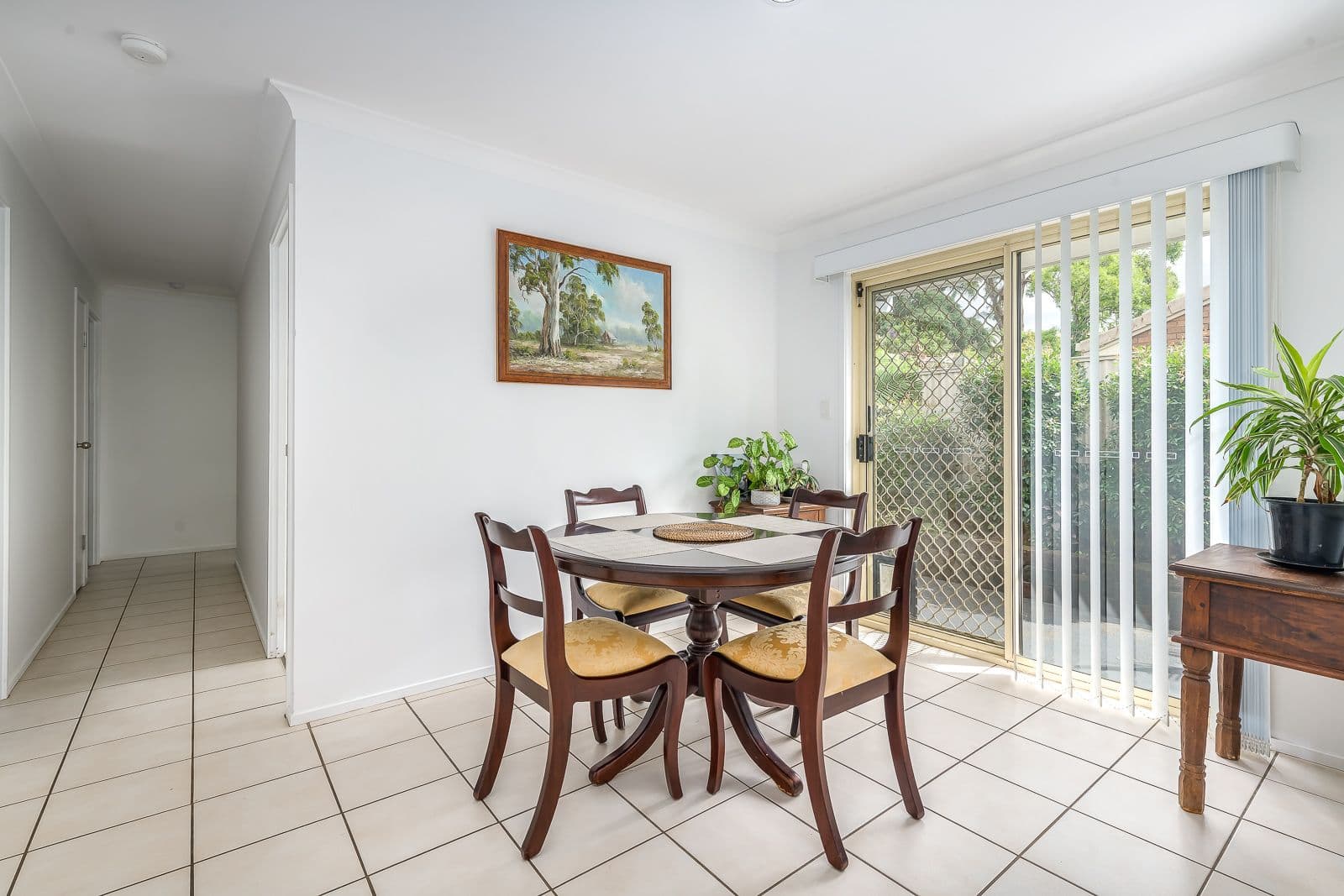 136 Mildura Drive, Helensvale QLD 4212, Helensvale - Thumbnail 7