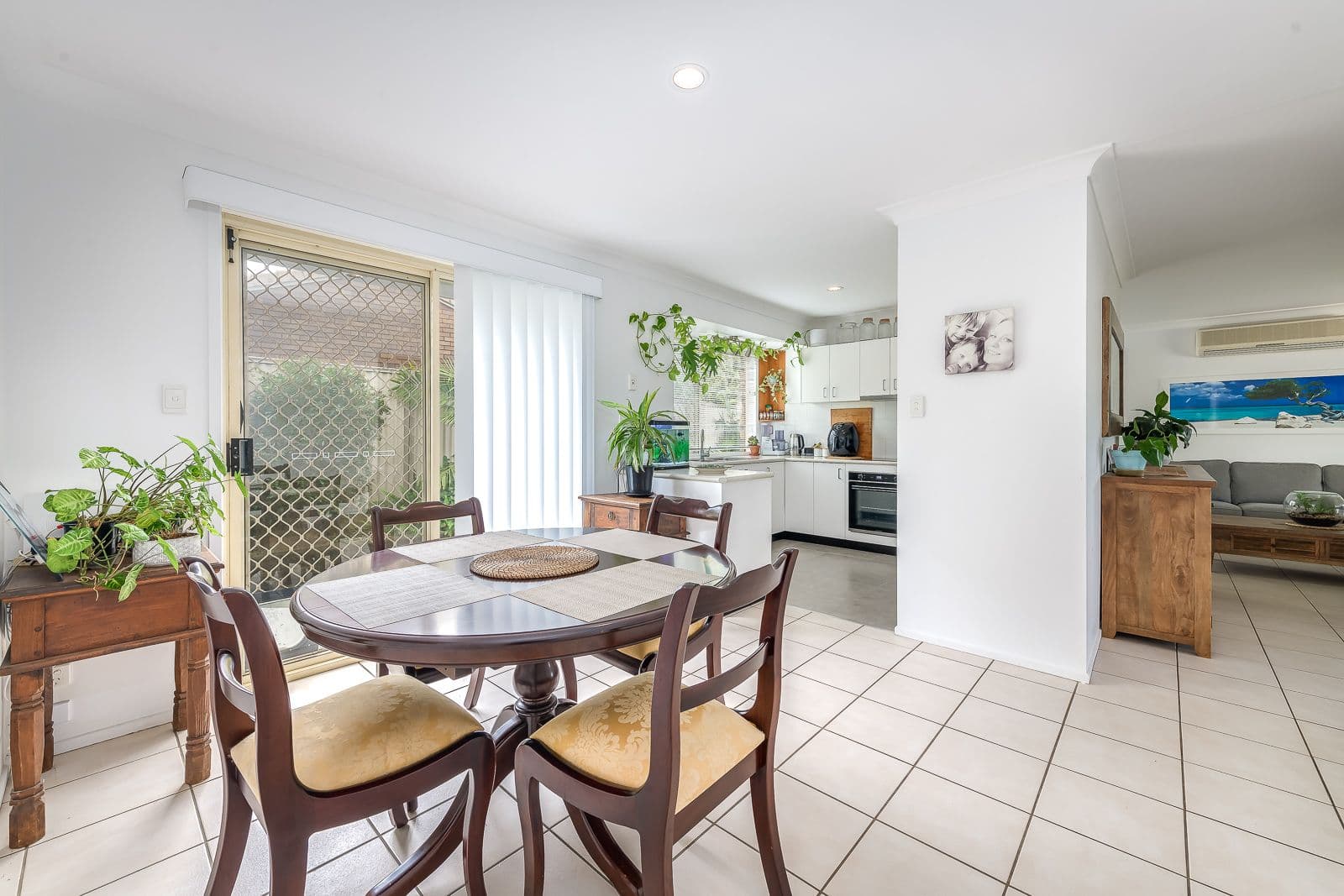 136 Mildura Drive, Helensvale QLD 4212, Helensvale - Thumbnail 8
