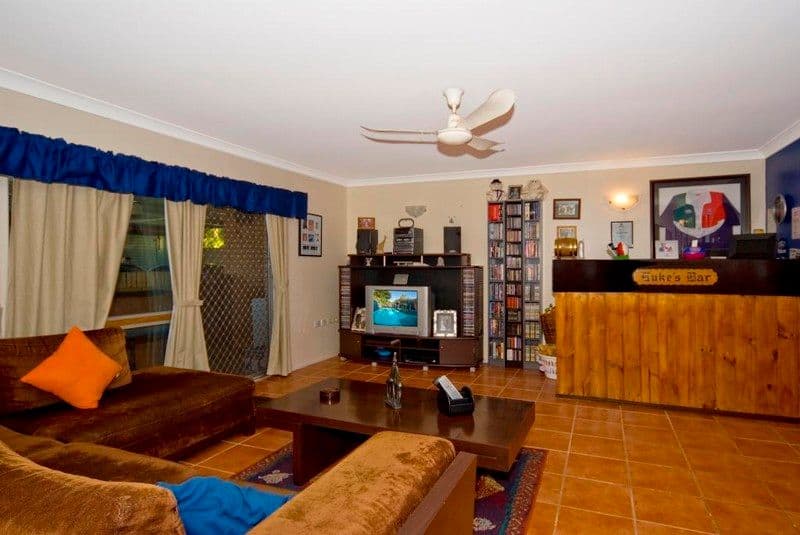 ROCHEDALE SOUTH QLD 4123, Rochedale South - Image 1