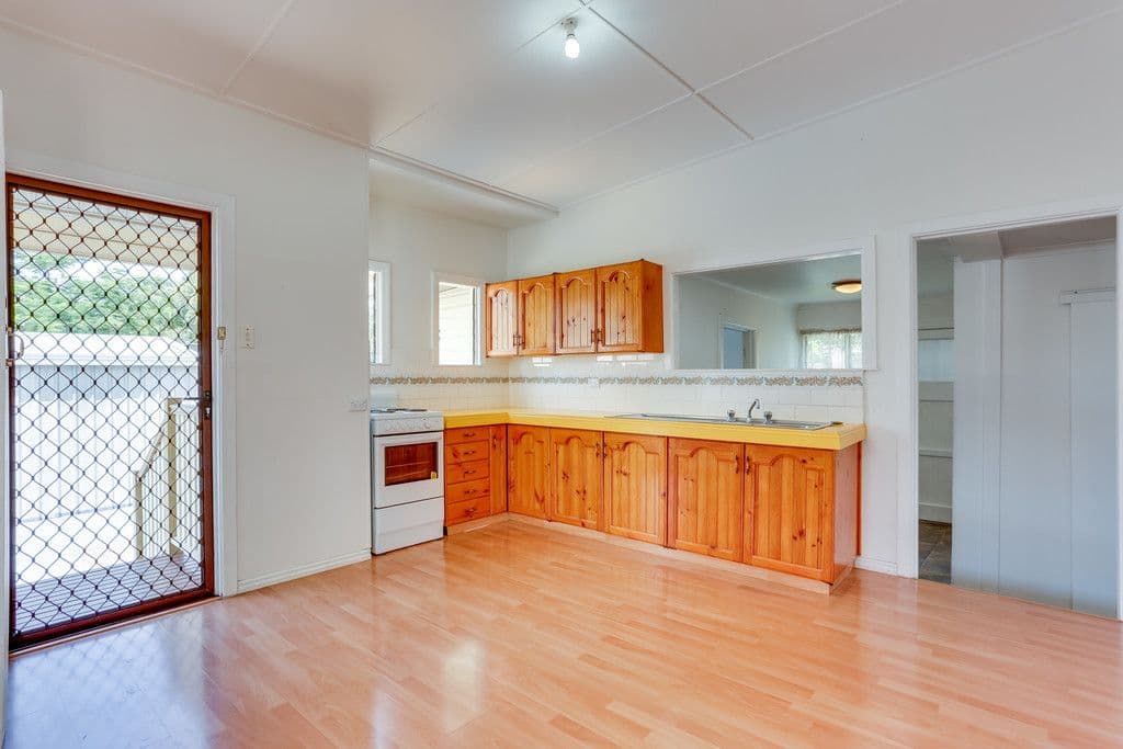 66 Smiths Road, Goodna QLD 4300, Goodna - Thumbnail 3