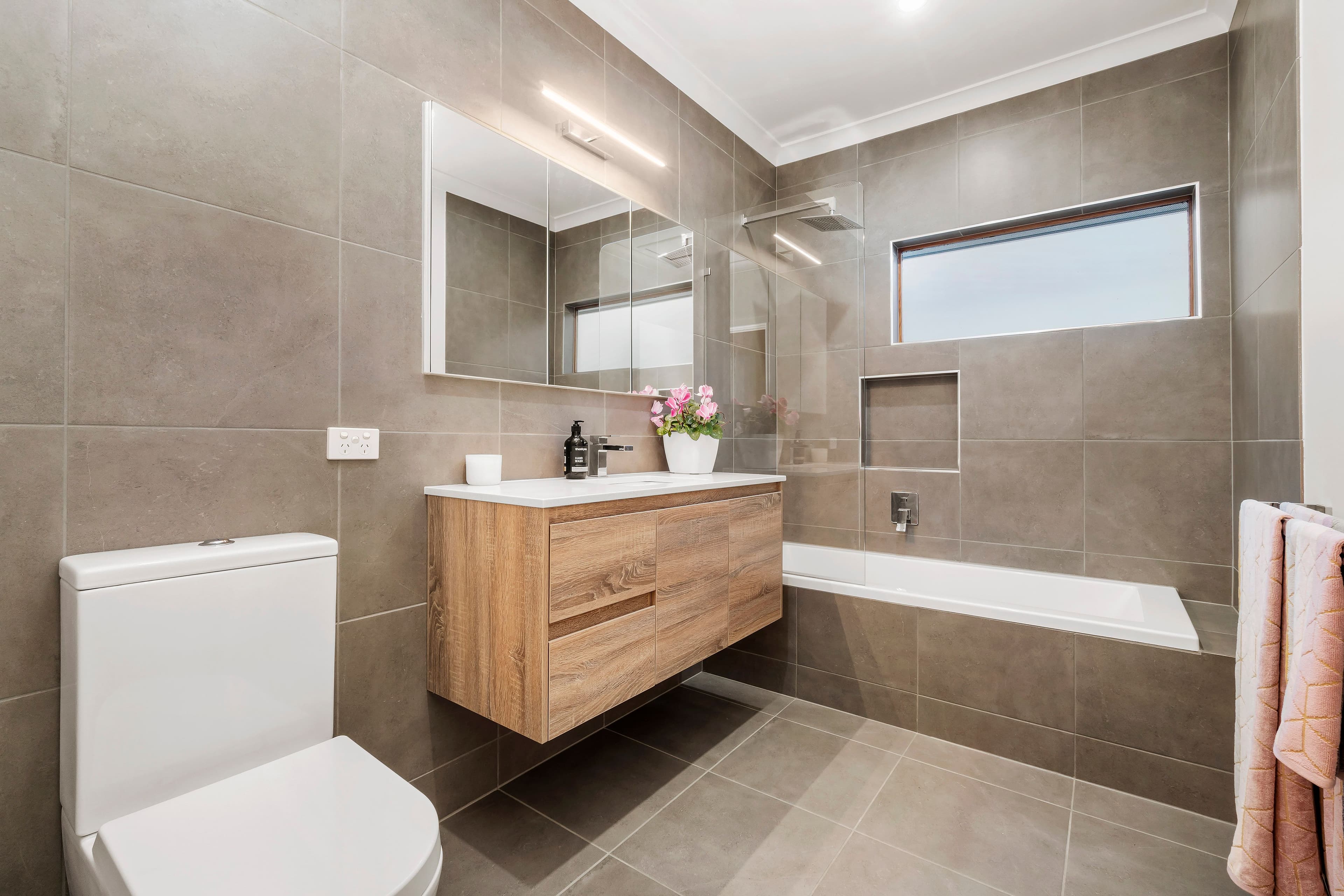 8 Fairlie Avenue, Macleod VIC 3085, Macleod - Thumbnail 7