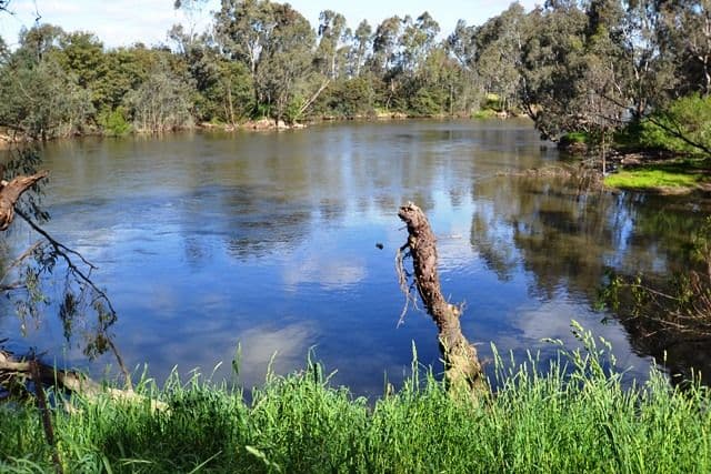 90 Manse Hill Road, SEYMOUR VIC 3660, Seymour - Image 1