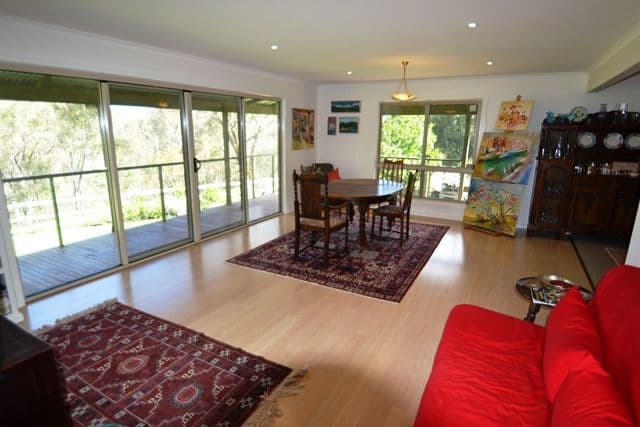 90 Manse Hill Road, SEYMOUR VIC 3660, Seymour - Thumbnail 4