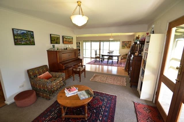 90 Manse Hill Road, SEYMOUR VIC 3660, Seymour - Thumbnail 6