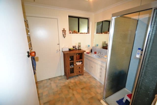 90 Manse Hill Road, SEYMOUR VIC 3660, Seymour - Thumbnail 8