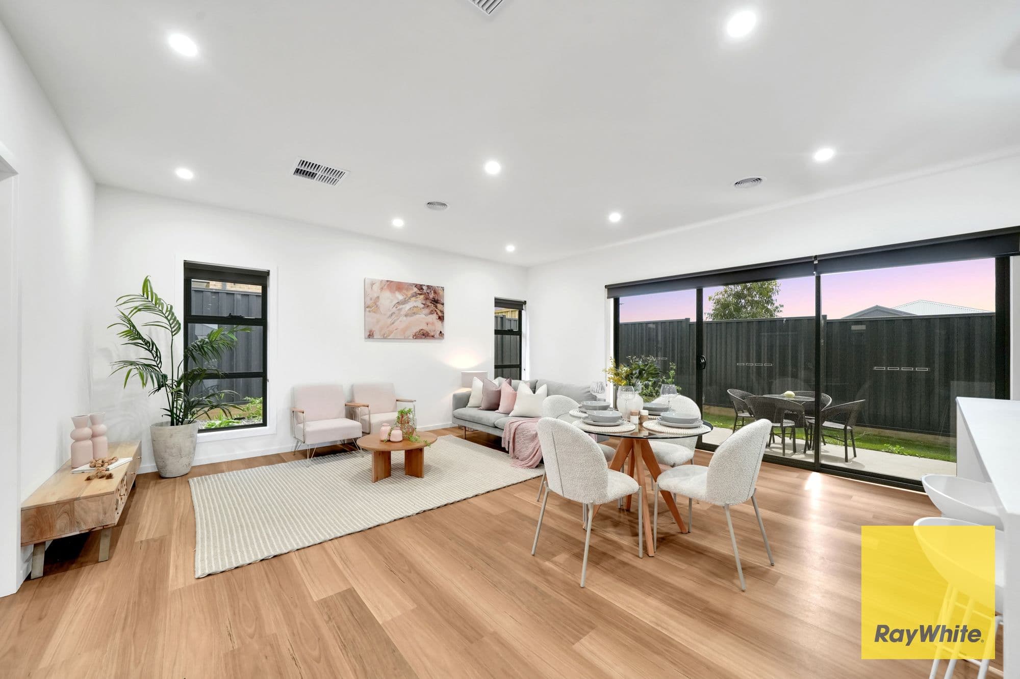 2 Derrimut Street, Rockbank VIC 3335, Rockbank - Thumbnail 4