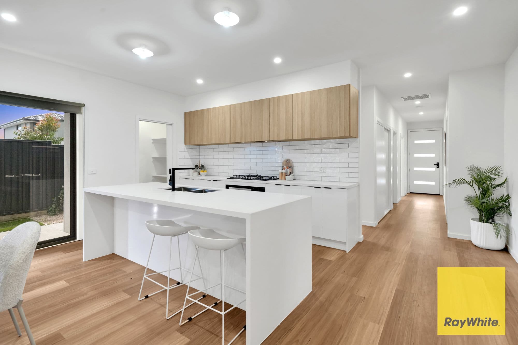 2 Derrimut Street, Rockbank VIC 3335, Rockbank - Thumbnail 5