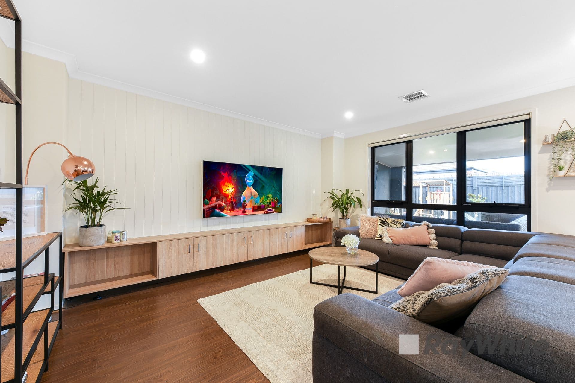 16 Palacio Terrace, Clyde North VIC 3978, Clyde North - Thumbnail 3