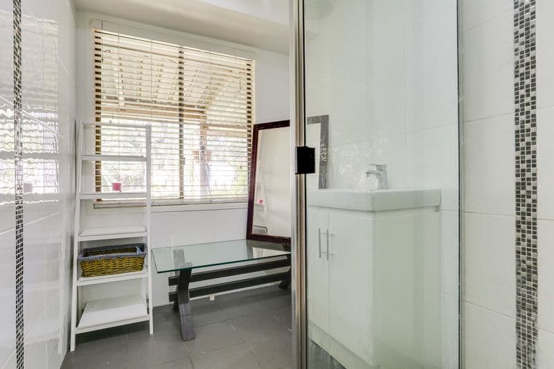 32 Coleen Court, Redbank Plains QLD 4301, Redbank Plains - Thumbnail 7