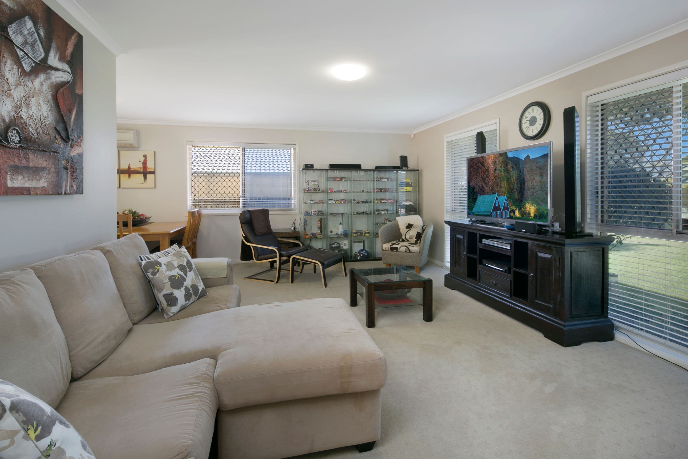 19 Honeydew Crescent, Taigum QLD 4018, Taigum - Thumbnail 2
