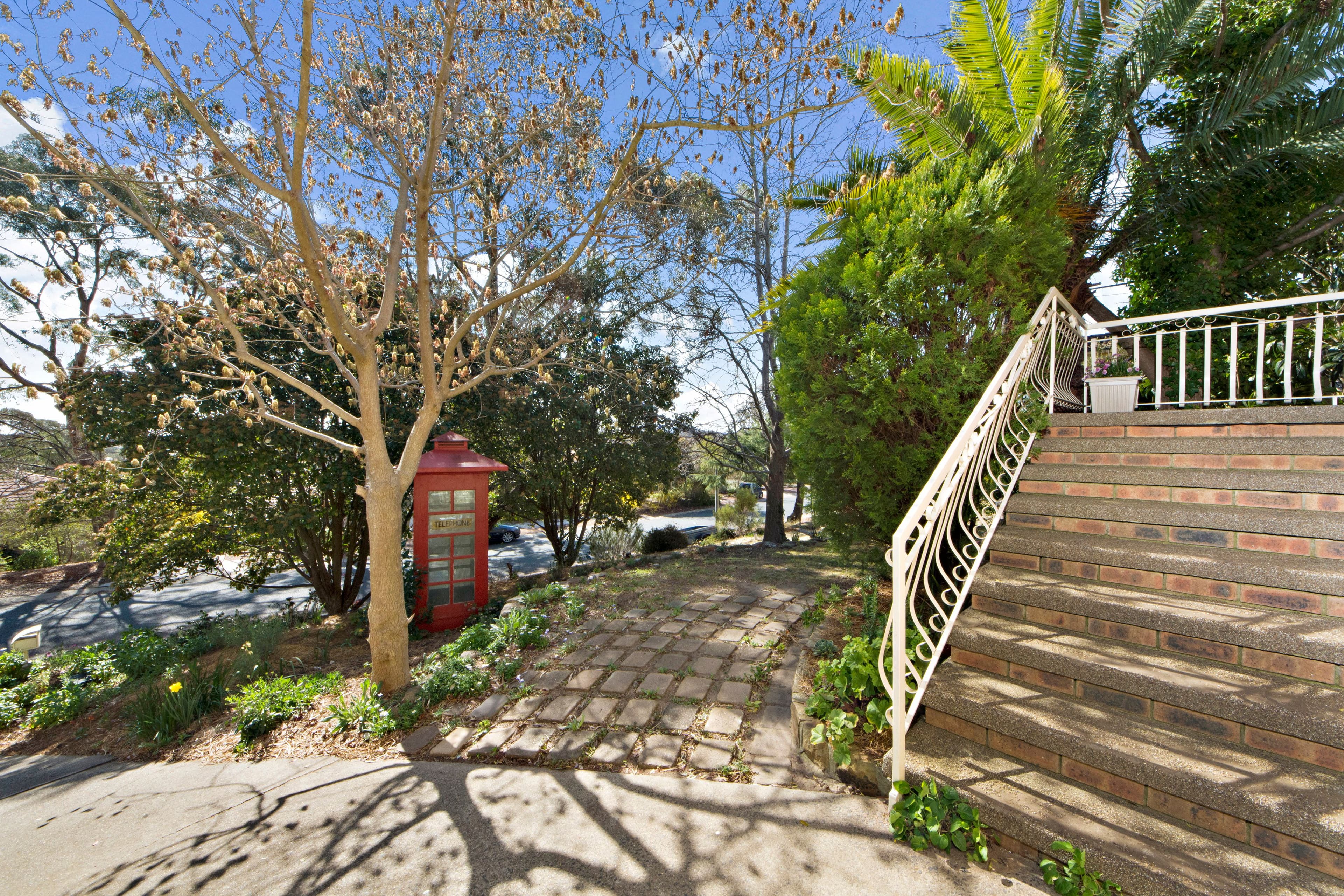 18 Lenehan Street, Giralang ACT 2617, Giralang - Thumbnail 2