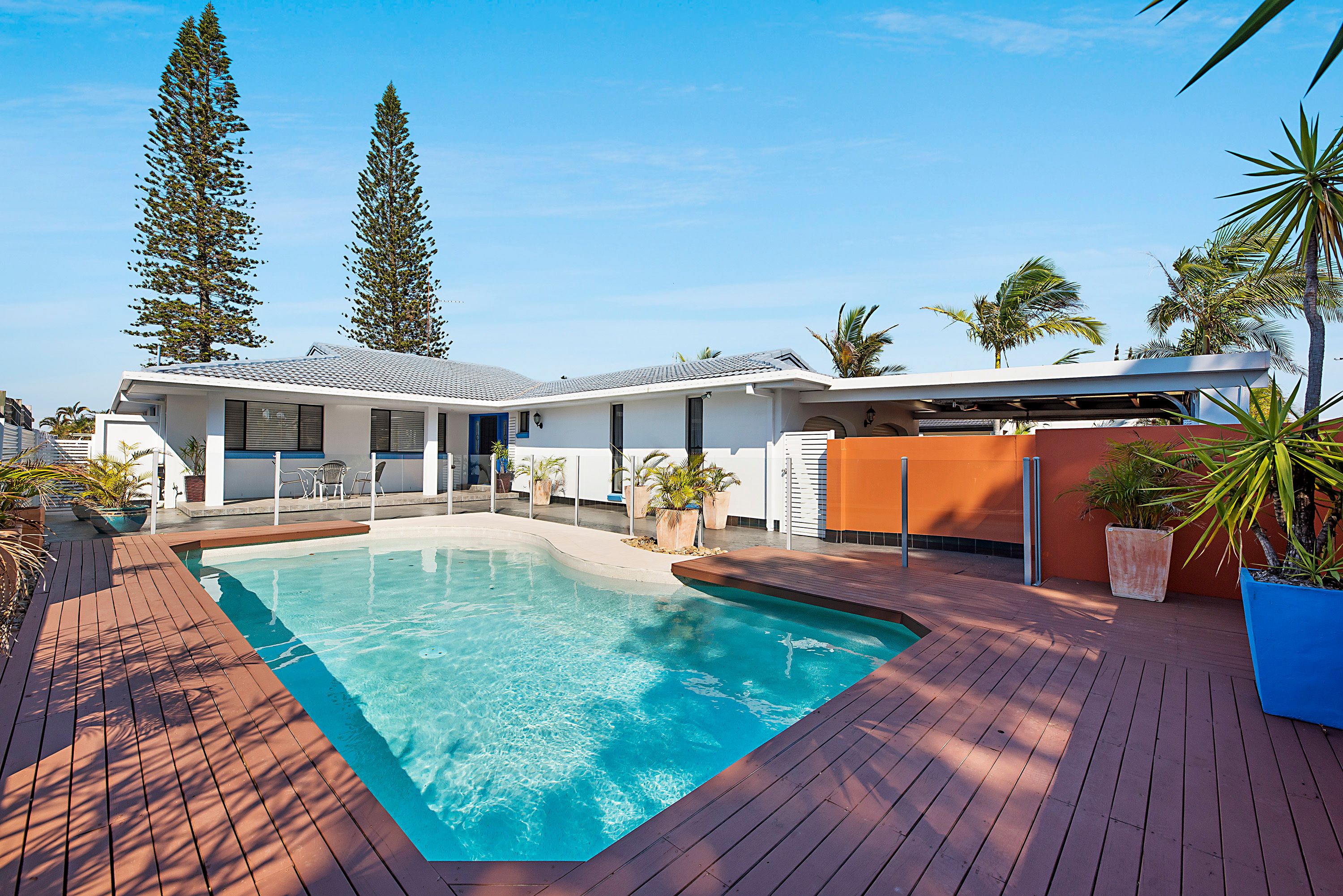 64 Markeri Street, Mermaid Waters QLD 4218, Mermaid Waters - Thumbnail 2