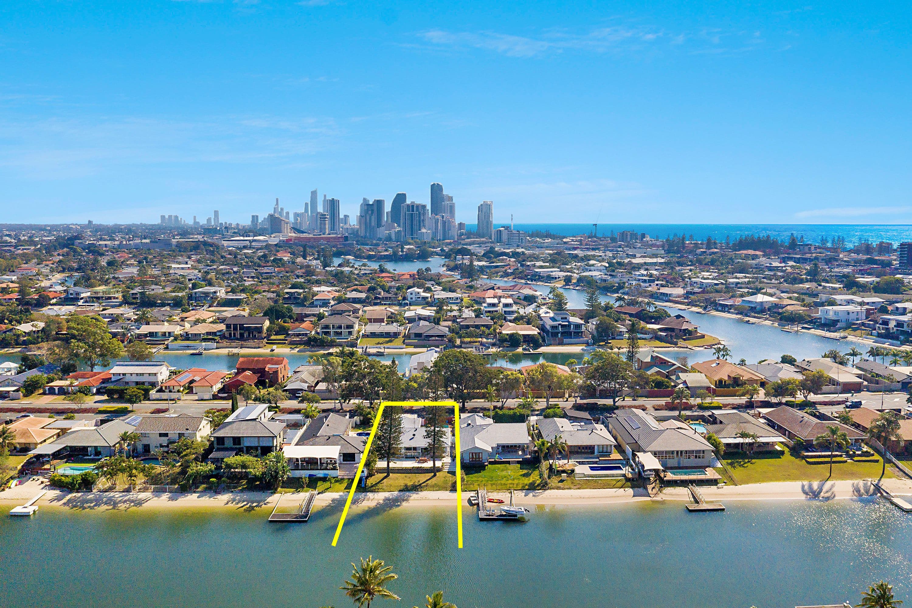 64 Markeri Street, Mermaid Waters QLD 4218, Mermaid Waters - Thumbnail 6