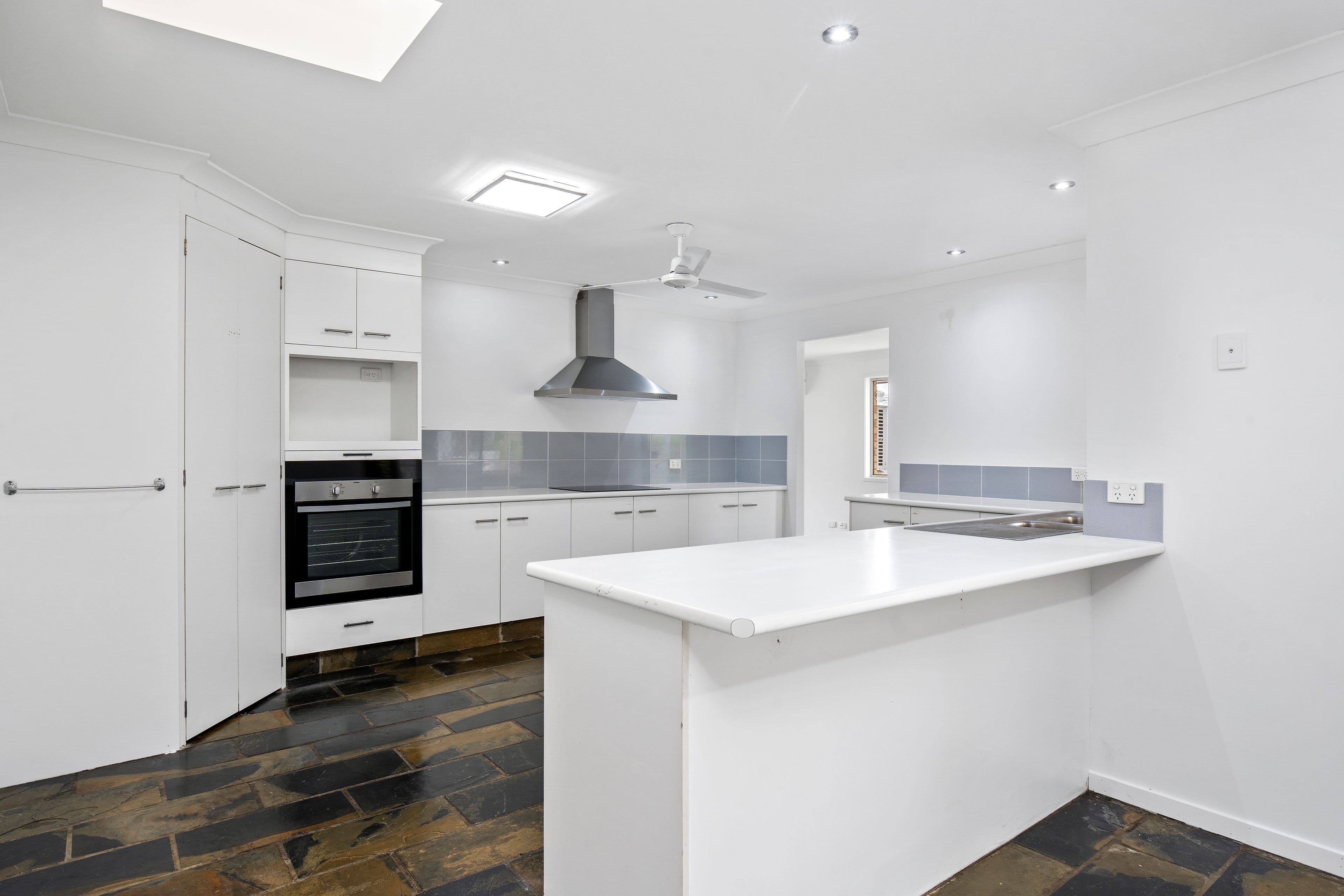 65 Hickey Way, Carrara QLD 4211, Carrara - Thumbnail 6