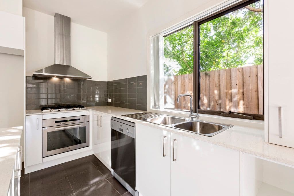 183 Waranga Drive, Kialla, Kialla - Thumbnail 4