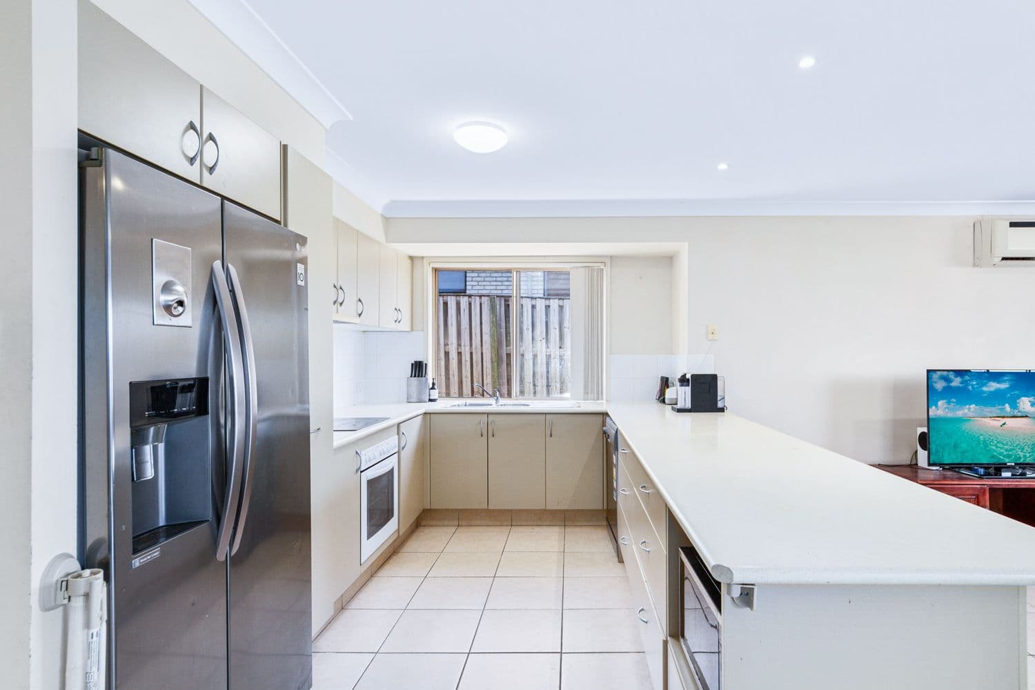 8 Dahlia Crescent, Ormeau QLD 4208, Ormeau - Thumbnail 3