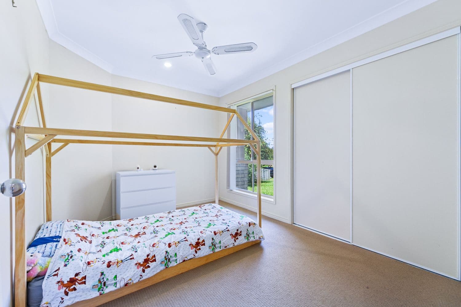 8 Dahlia Crescent, Ormeau QLD 4208, Ormeau - Thumbnail 7