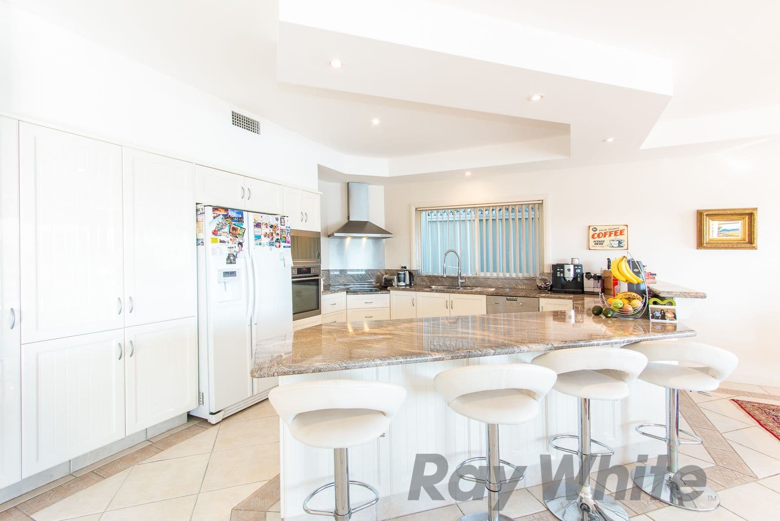 27 Bellevue Road, Belmont - Thumbnail 6