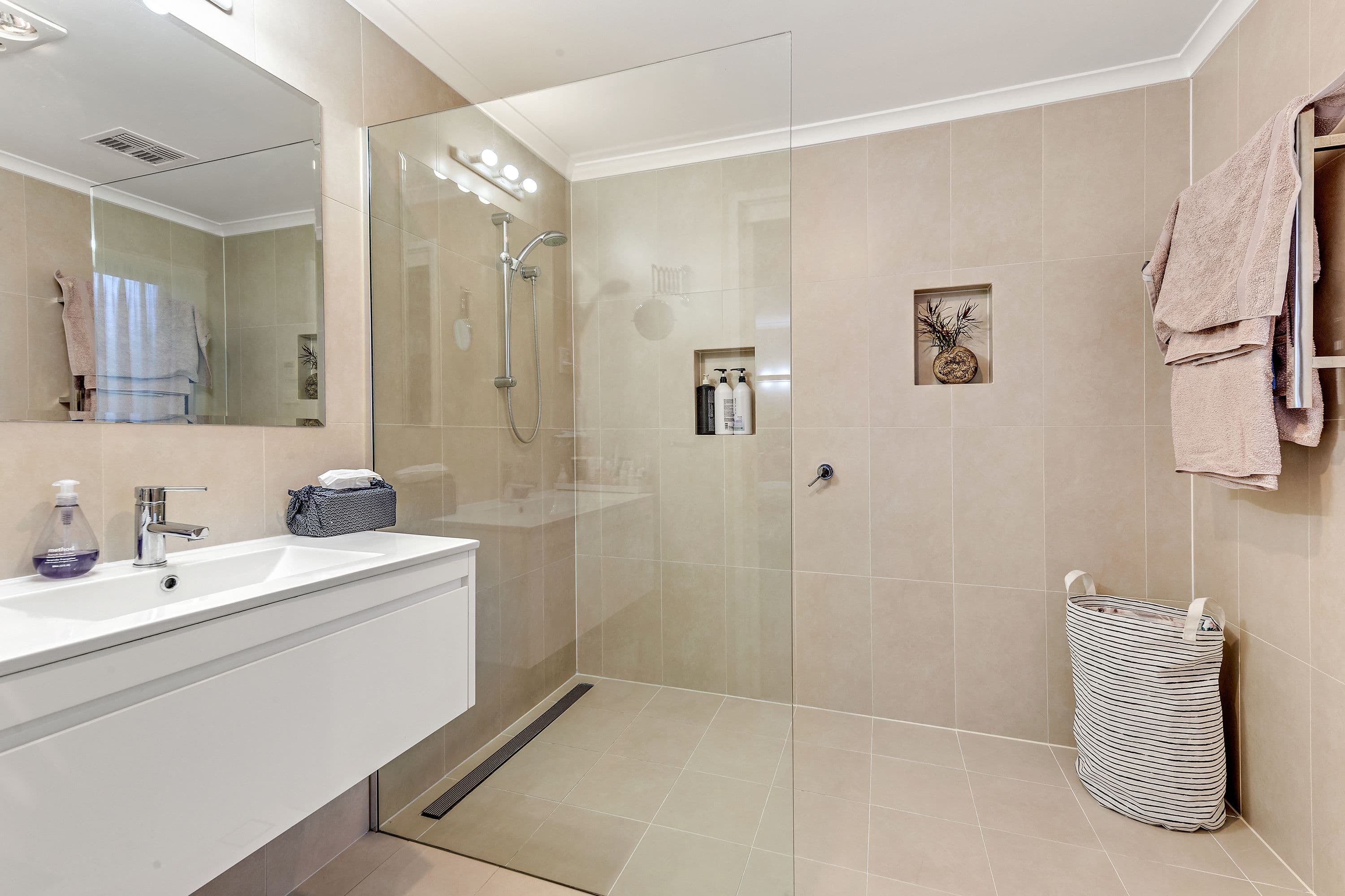 5 Tauss Place, Bruce ACT 2617, Bruce - Thumbnail 2