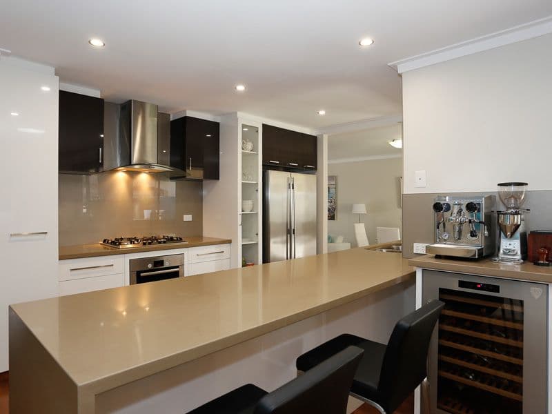 45 Mawson Crescent, HILLARYS WA 6025, Hillarys - Thumbnail 5
