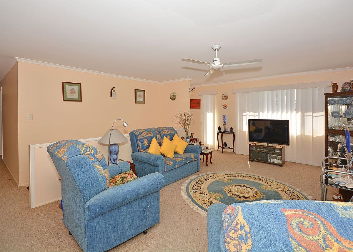 14 Saunders Street, Point Vernon QLD 4655, Point Vernon - Thumbnail 3