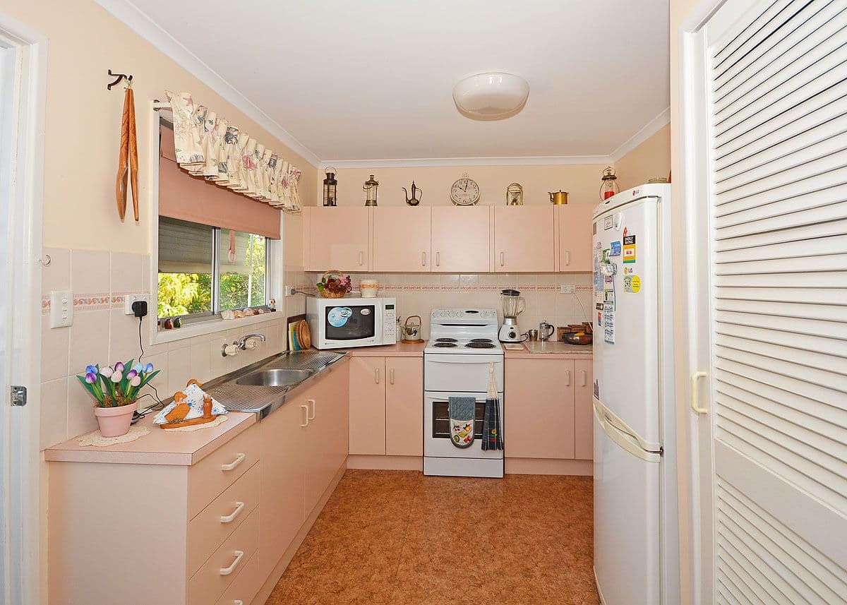 14 Saunders Street, Point Vernon QLD 4655, Point Vernon - Thumbnail 5